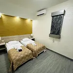 Miejsca Noclegowe W Arka Medical Kapselhotel
