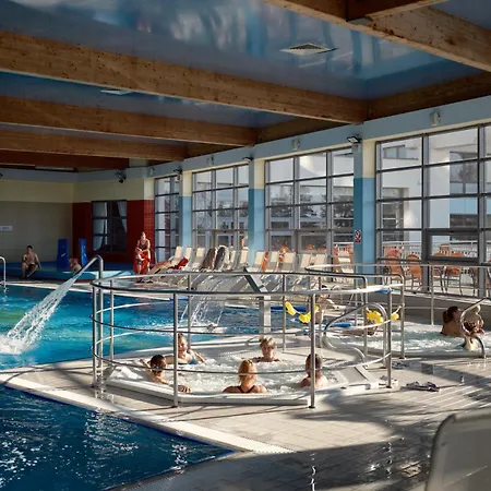 Hotel kapsułowy Miejsca Noclegowe W Arka Medical *