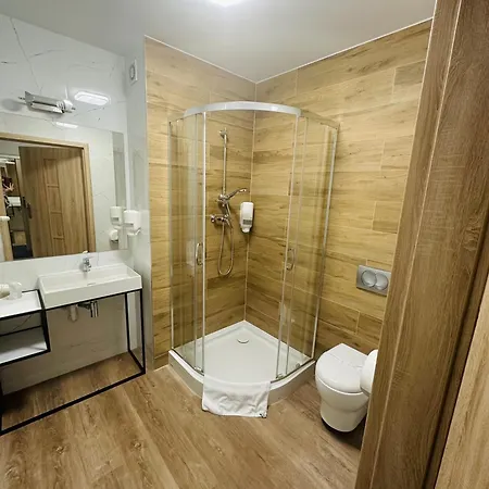 Miejsca Noclegowe W Arka Medical *