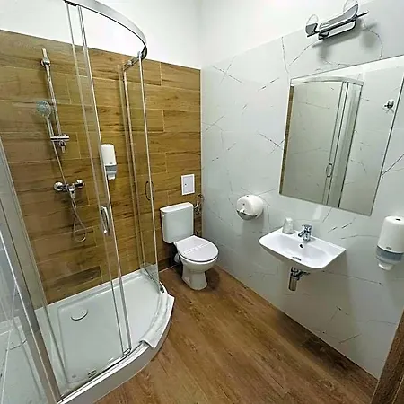 Miejsca Noclegowe W Arka Medical קולובז'ג