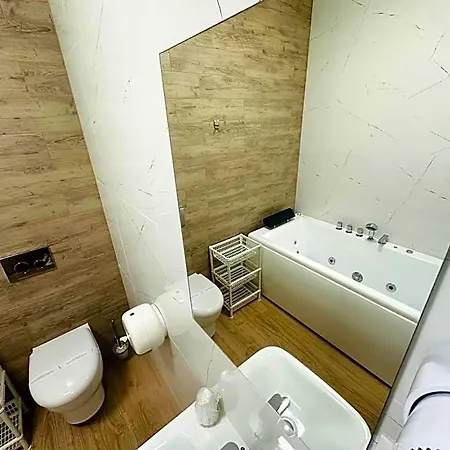 Miejsca Noclegowe W Arka Medical קולובז'ג