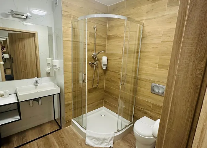 Miejsca Noclegowe W Arka Medical *